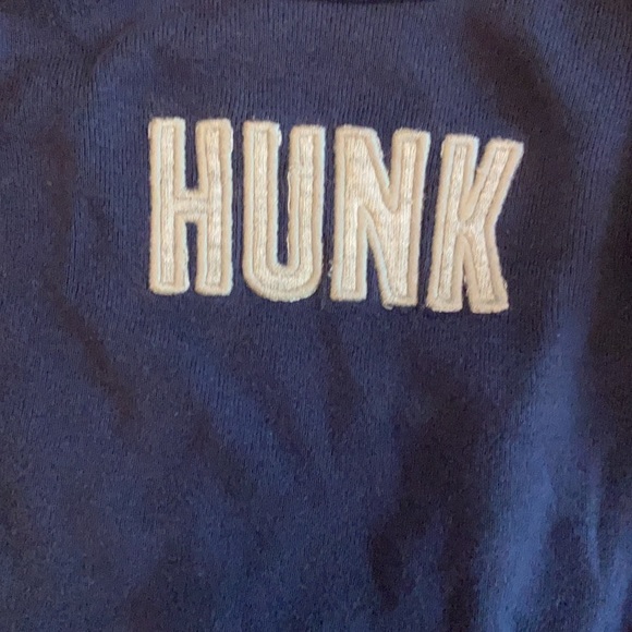 Carter’s “Hunk” Double Set Bundle - Picture 6 of 12